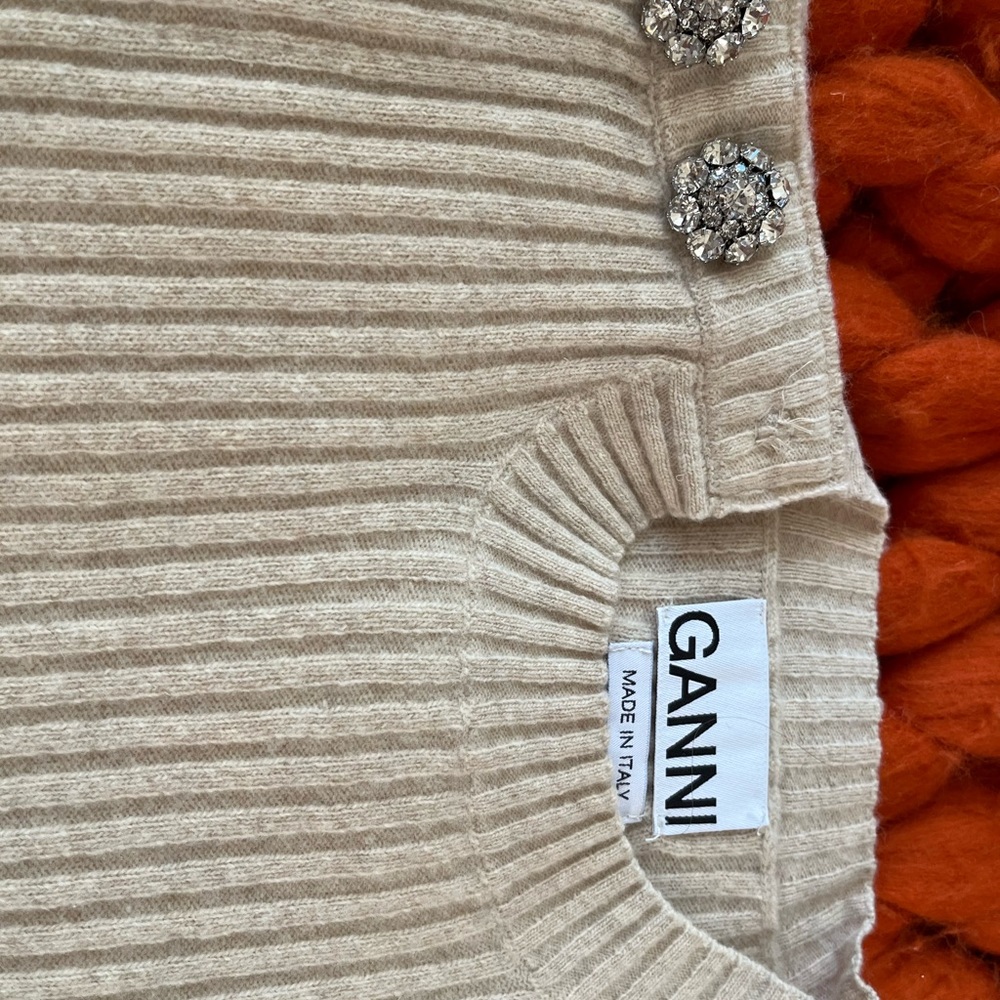 Beautiful vest